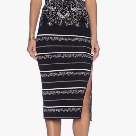 Free People Knit Pencil A-Line Midi Skirt Boho Black Embroidered Size M - Picture 1 of 8